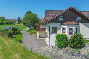 Großzügiges Wohnhaus mit drei Einheiten, Wintergarten und unverbaubarer Ortsrandlage – Die vollständige Adresse der Immobilie erhältst du vom Anbieter., 88339 Bad Waldsee – Vorschaubild 10