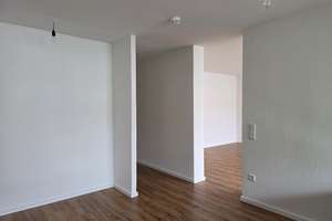 Großzügige 2-Zimmer-Wohnung mit 85,5 m², Südwest-Balkon & TG - Erstbezug nach Sanierung – Neumannstraße 40, 90763 Südliche Südstadt, Fürth – Vorschaubild 6