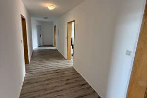 Wohnen mit Charakter: Großzügige 3-Zimmer-Wohnung in Bad Wildungen – Langemarckstraße 23, 34537 Bad Wildungen – Vorschaubild 8