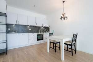 Südbalkon, TG & Lift! Moderne 2-Zimmer-Wohnung in Messestadt West – Die vollständige Adresse der Immobilie erhältst du vom Anbieter., 81829 Messestadt Riem, München – Vorschaubild 3