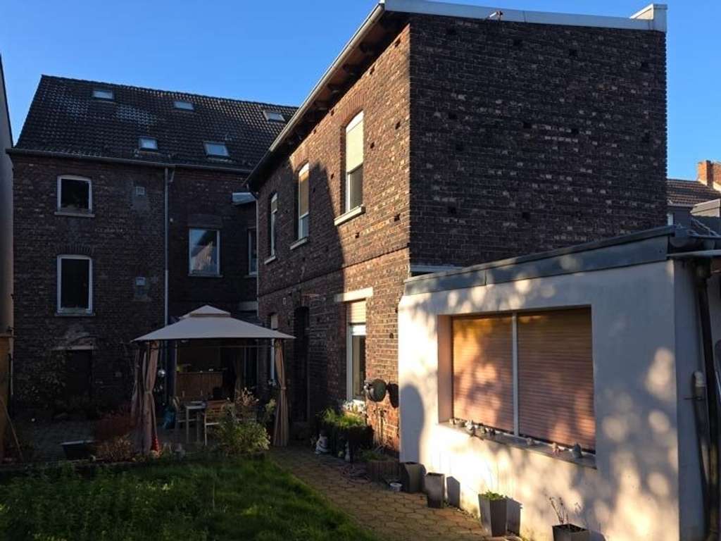 Immobilie in Oberhausen - 4 Familienaltbau in ruhiger Lage von Oberhausen Sterkrade - Bild 4