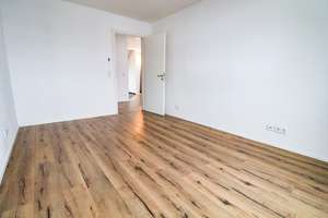 Oldenburg von ganz oben! Dachgeschosswohnung mit großer Terrasse und toller Ausstattung! – Die vollständige Adresse der Immobilie erhältst du vom Anbieter., 26135 Drielaker Moor, Oldenburg (Oldenburg) – Vorschaubild 19