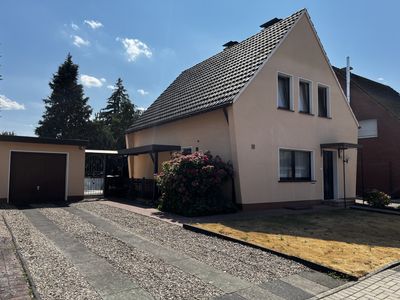 Zuhause mit viel Platz in Dormagen