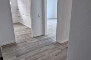 2 Zimmer Wohnung in absolut zentraler Lage in Dellbrück. Gesucht 1-2 Personen – Marthastr.  16, 51069 Dellbrück, Köln – Vorschaubild 2