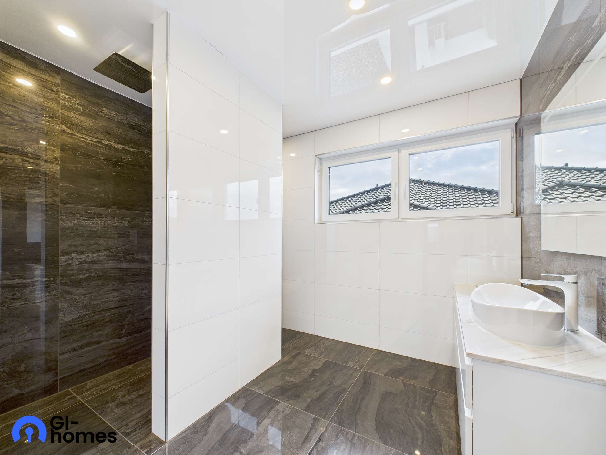 Immobilie in Hütschenhausen - Exklusives Einfamilienhaus mit Pool und Luxusausstattung in Spesbach - Bild 13