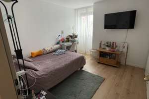 Geschmackvolle Wohnung mit zwei Räumen und Einbauküche in Hannover – Ferdinand-Wallbrecht-Straße 6-8, 30163 List, Hannover – Vorschaubild 5