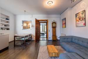 Großzügige 3-Zimmer Wohnung im 3. OG mit Balkon in Friedrichshain – Kreutzigerstraße 9, 10247 Friedrichshain, Berlin – Vorschaubild 2