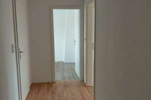 schönes Ein-Zimmer-Apartment im Dachgeschoss – Halkettstraße 3, 30165 Vahrenwald, Hannover – Vorschaubild 3