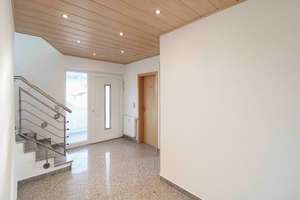 Ein Zuhause mit Herz & Möglichkeiten – Charmantes Einfamilienhaus mit Einliegerwohnung in Sinn – Die vollständige Adresse der Immobilie erhältst du vom Anbieter., 35764 Sinn – Vorschaubild 16