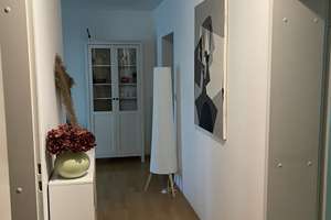 Große & helle 96m² 3-Zi. Wohnung mit EBK + großzügiger Terrasse & Balkon  – Karl-Marx Ring 134, 81737 Neuperlach, München – Vorschaubild 9