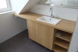 Nürnberg Altstadt: in 2019 neu ausgebaute top 3-Zimmer DG-Wohnung, Dachloggia, Kochinsel, Parkett – Nürnberg – Vorschaubild 21