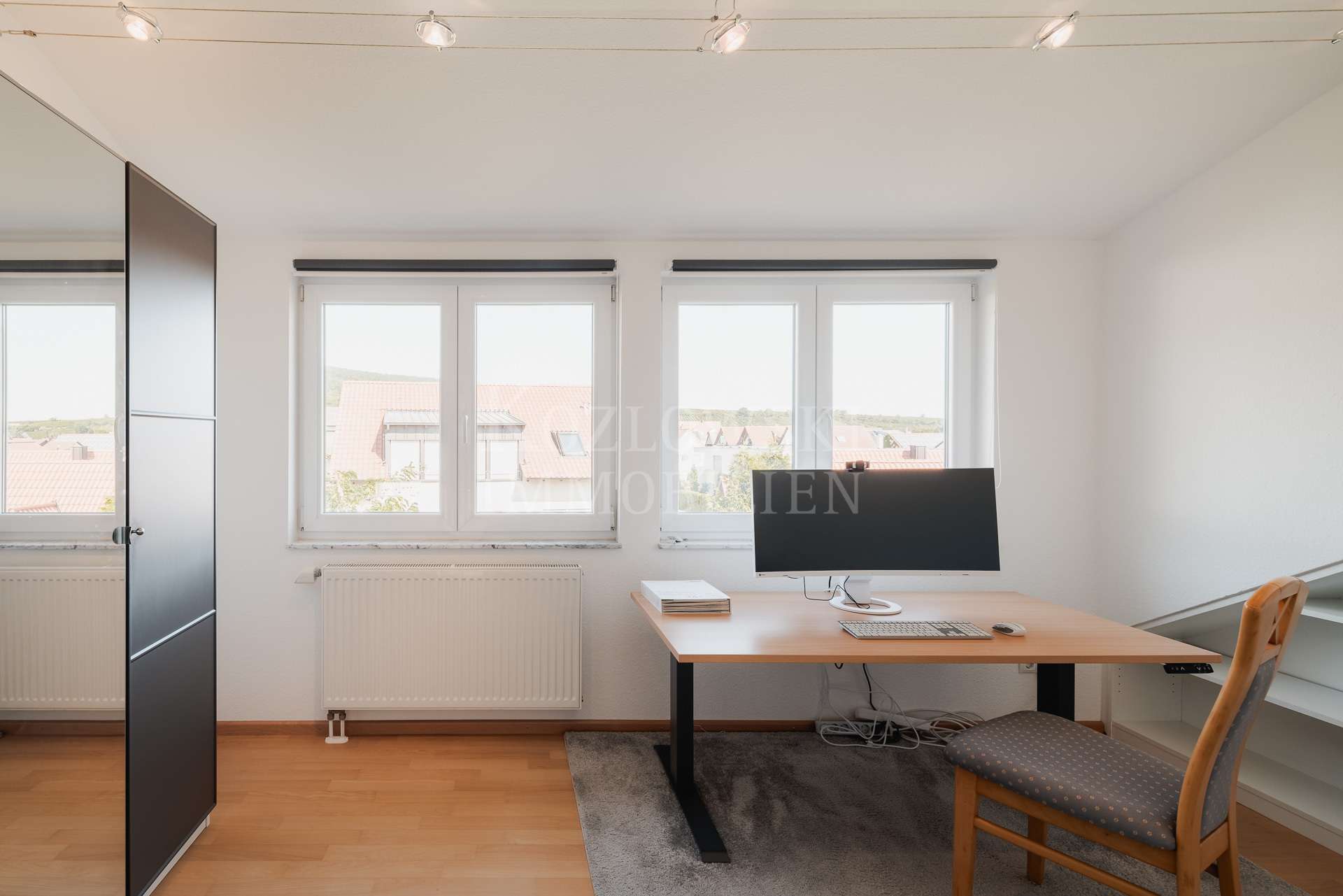 Immobilie in Deidesheim - Ganz oben mit Fernblick - Bezugsfreie Dachwohnung mit Sonnenterrasse! - Bild 7