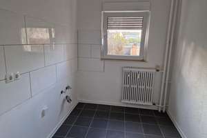 Renovierte 3-Zimmer-Erdgeschoss-Wohnung – Spichernstraße 43, 47137 Untermeiderich, Duisburg – Vorschaubild 4