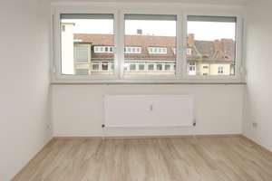 Sehr helle 3-Zimmer-Wohnung mit Loggia und Top-Grundriss in Schoppershof – Schoppershofstraße 54, 90491 Veilhof, Nürnberg – Vorschaubild 3