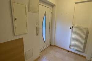 Steinen: Großes Einfamilienwohnhaus mit schöner Aussicht und Einzelgarage. – Die vollständige Adresse der Immobilie erhältst du vom Anbieter., 79585 Steinen – Vorschaubild 8