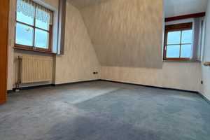 Lebensqualität pur: Vielseitige und charmante Doppelhaushälfte in idyllischer Umgebung – Ringstraße 13, 91350 Erlangen-Höchstadt (Kreis) – Vorschaubild 15