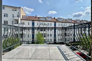 +++Schöne geräumige 2 Zimmer-Wohnung nahe der Schloßstr.+++