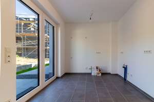 Neues vermietetes 3-Familienhaus als KFW 55  Energiesparhaus in ruhiger Lage Trier-Kernscheid  – Die vollständige Adresse der Immobilie erhältst du vom Anbieter., 54296 Kernscheid, Trier – Vorschaubild 14