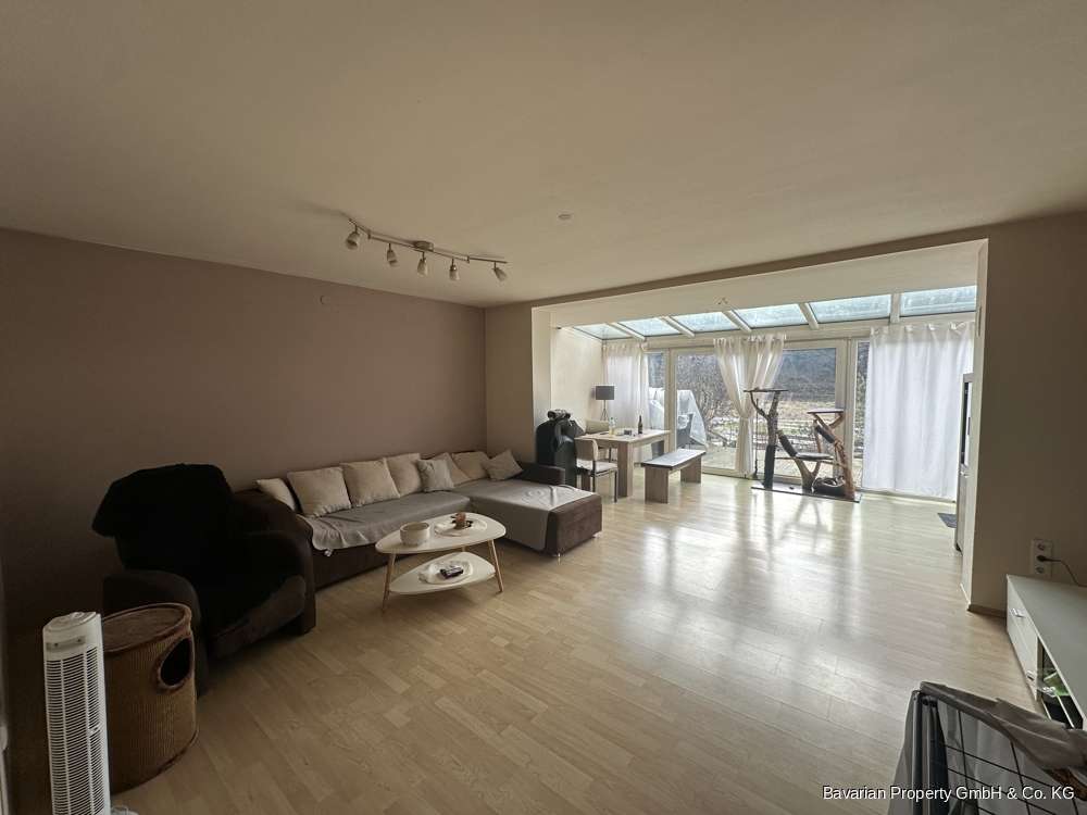 Immobilie in Viechtach - Dreifamilienhaus in Großenau bei Viechtach - jetzt ohne Wohnrecht! - Bild 8