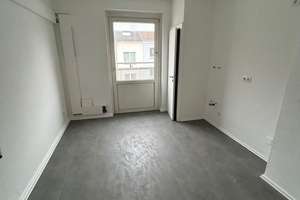 Schöne sanierte 3,5 Zimmer Wohnung mit Balkon – Von-der-Goltz-Straße 39, 44143 Kaiserbrunnen, Dortmund – Vorschaubild 7