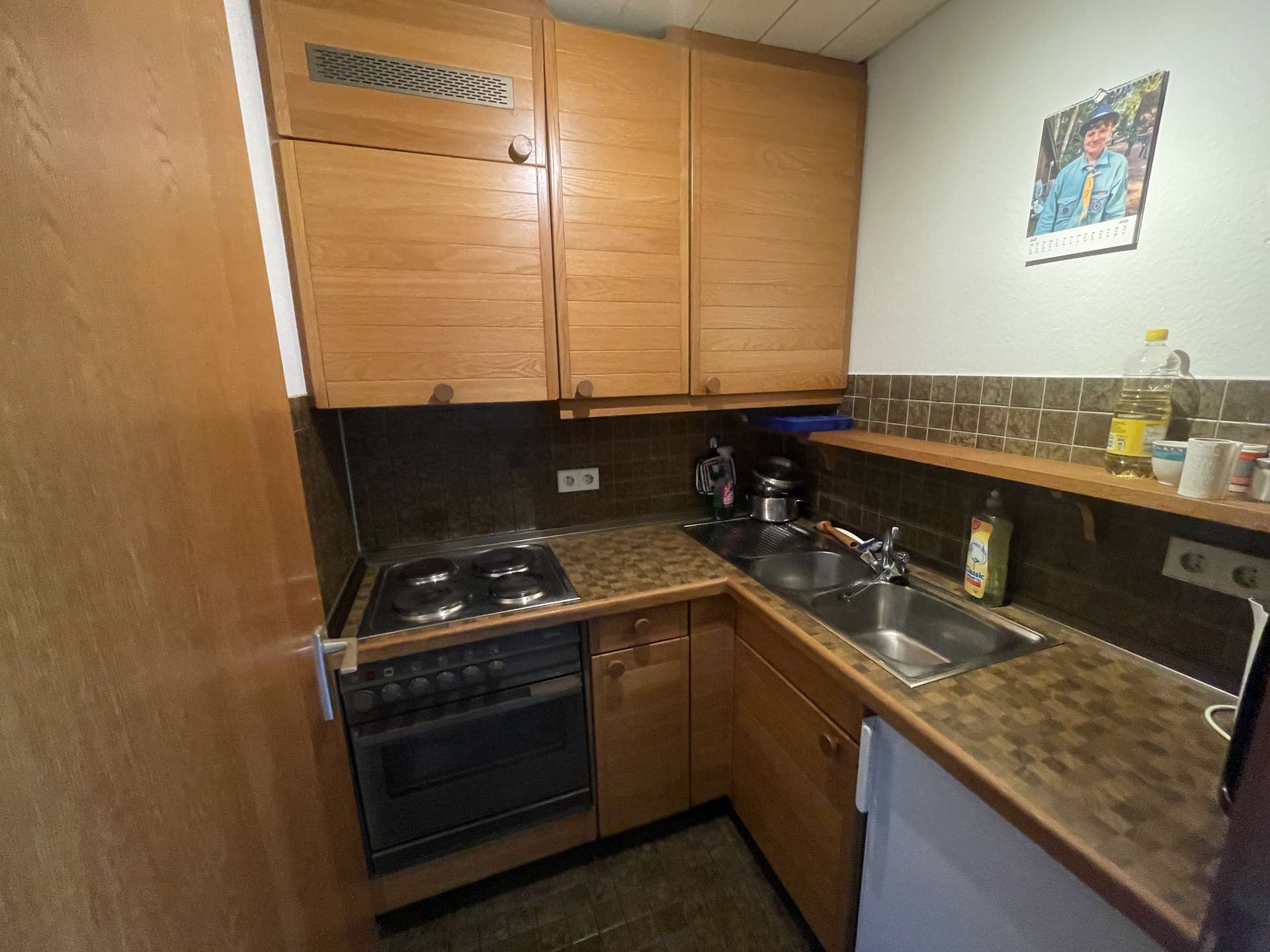 Immobilie in Bad Wildbad - 1,5 - Zi. Wohnung mit Schlafnische, Stellplatz u. Terrassen-Ausblick auf den Kurpark Bad Wildbad - Bild 5