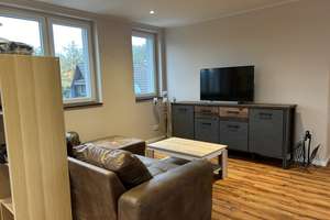 Gräfrath Wohnung mit EBK/ möbliert : exklusive 2-Zimmer-Wohnung 