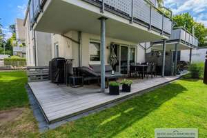Erdgeschosswohnung mit großem Garten, sonniger Terrasse und zwei Tiefgaragenstellplätzen