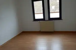 Neu renoviertes Einfamilienhaus mit Garage  – Kusel (Kreis) – Vorschaubild 5