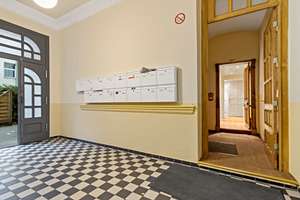 ***Altbauwohnung nahe Volkspark - bezugsfrei*** – Heidenfeldstraße 17, 10249 Friedrichshain, Berlin – Vorschaubild 13