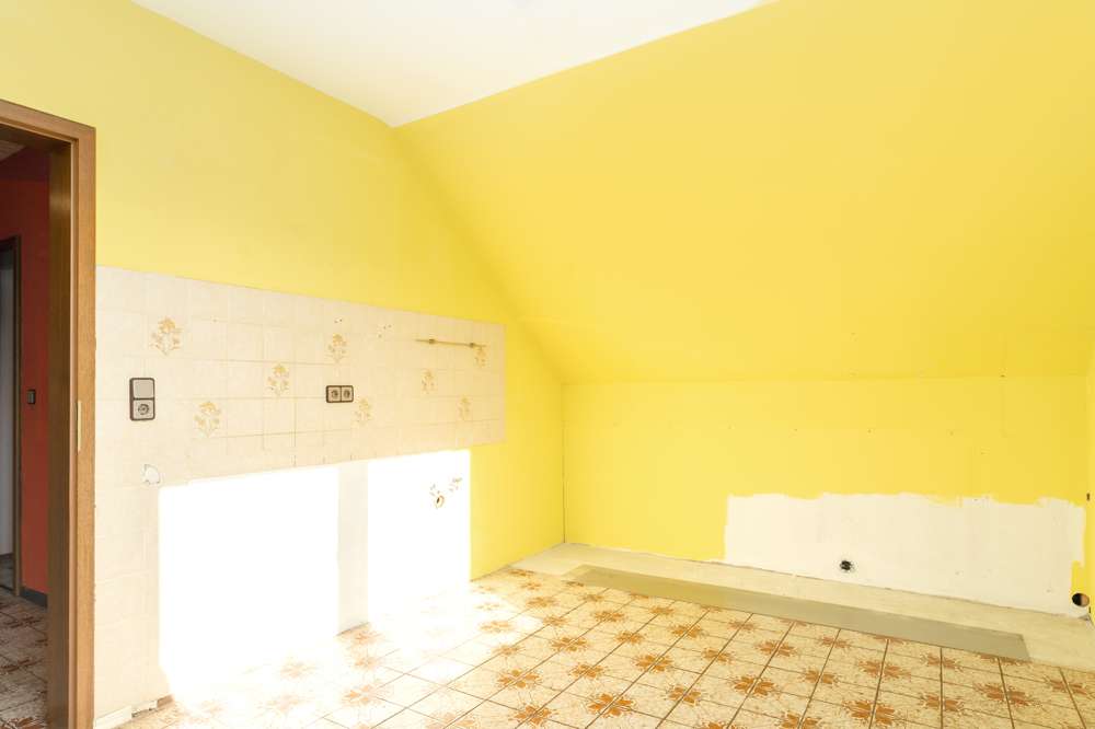 Immobilie in Burgthann - Charmantes Wohnensemble mit Potenzial – Zweifamilienhaus für Ihre individuellen Modernisierungswünsc - Bild 9