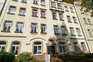 Neu renovierte 3-Raum-Wohnung mit Stellplatz – Henriettenstraße 78, 9112 Kaßberg, Chemnitz – Vorschaubild 1