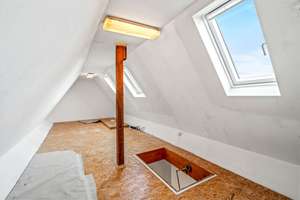 Großräumiges und modernes Einfamilienhaus mit Doppelgarage und Garten in Rudow – Die vollständige Adresse der Immobilie erhältst du vom Anbieter., 12355 Rudow, Berlin – Vorschaubild 12