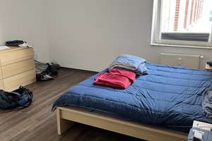 2-Zi-Wohnung, zentral gelegen an der offenen gelegten Lutter, WG-geeignet – Ravensberger Straße 10 B, 33602 Mitte, Bielefeld – Vorschaubild 4