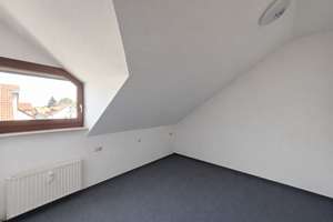 Sonnige Aussichten in Stuttgart Birkach! Sehr großzügige 2,5-Zimmer-Wohnung Nähe Uni Hohenheim – Karl-Eugen-Weg 5, 70599 Birkach-Süd, Stuttgart – Vorschaubild 11