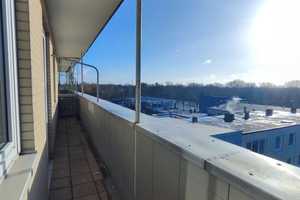 3-Zimmer-Wohnung mit Balkon mitten im Zentrum – Berliner Str. 12, 38226 Salzgitter – Vorschaubild 1