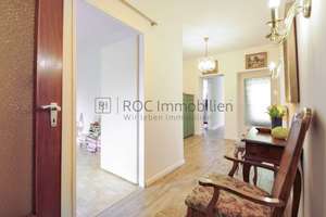 Teilsanierter Bungalow: 345 m² Wohn- Nutzfläche mit großem Grundstück! Berlin-Marienfelde – Die vollständige Adresse der Immobilie erhältst du vom Anbieter., 12277 Marienfelde, Berlin – Vorschaubild 3