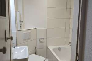 Charmante 2-Zimmer-Wohnung mit Balkon in begehrter Lage der Oststadt Hannover – Die vollständige Adresse der Immobilie erhältst du vom Anbieter., 30161 Oststadt, Hannover – Vorschaubild 3
