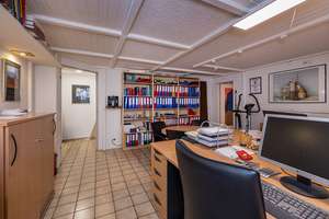 Wohnen mit Stil, Komfort und Gartenidylle – Ihr Zweifamilienhaus in begehrter Lage von KR-Uerdingen! – Die vollständige Adresse der Immobilie erhältst du vom Anbieter., 47829 Uerdingen, Krefeld – Vorschaubild 24