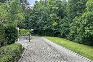 Sonnige Doppelhaushälfte in absolut ruhiger und bevorzugter Lage am Ulmer Eselsberg – Die vollständige Adresse der Immobilie erhältst du vom Anbieter., 89075 Eselsberg, Ulm – Vorschaubild 17