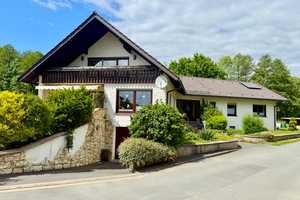 Tolles Wohnhaus mit Einliegerwohnung in sehr gefragter Lage von Kronach – Kronach (Kreis) – Vorschaubild 11