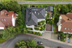 Einfamilienhaus in ruhiger Lage mit tollem Weitblick – Die vollständige Adresse der Immobilie erhältst du vom Anbieter., 97839 Esselbach – Vorschaubild 3