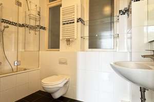 Rarität! Kapitalanlage oder zur Selbstnutzung - 2-Zimmerwohnung mit Balkon – Die vollständige Adresse der Immobilie erhältst du vom Anbieter., 23552 Innenstadt, Lübeck – Vorschaubild 18