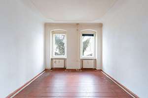 Sanierungsbedürftige 1-Zimmer Wohnung im Schillerkiez