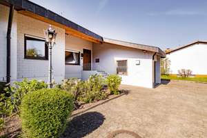 BRUMANI | Großzügiges Einfamilienhaus mit großem Garten, Sauna und ELW in Teningen – Die vollständige Adresse der Immobilie erhältst du vom Anbieter., 79331 Teningen – Vorschaubild 41