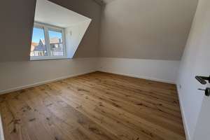 Neues Wohnen im Kreuzviertel: 4-Zimmer-Dachgeschosswohnung + Loggia, Erstbezug- Einziehen und fertig – Kanonierstraße 2, 48149 Kreuz, Münster – Vorschaubild 4
