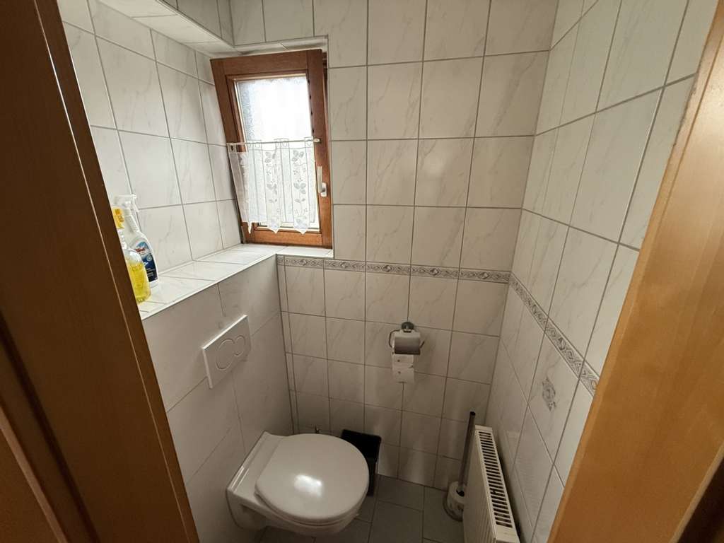 Immobilie in Neresheim - Haus mit vielen Möglichkeiten - Bild 3