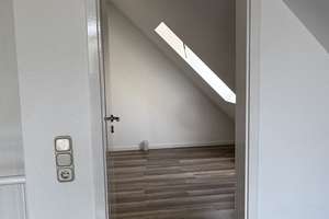 Wohnen mit Charakter: 3,5-Zimmer-Wohnung in Aubing – Parsbergerstraße 23a, 81249 Aubing-Süd, München – Vorschaubild 25