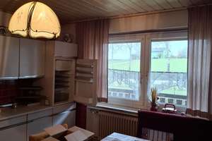 Preis reduziert: Einfamilienhaus mit großem Potenzial in ruhiger Lage – 84092 Bayerbach bei Ergoldsbach – Vorschaubild 9