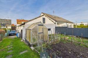 ZWEIFAMILIENHAUS - mit Doppelgarage, Dachterrasse und Garten in Friolzheim – Die vollständige Adresse der Immobilie erhältst du vom Anbieter., 71292 Friolzheim – Vorschaubild 3