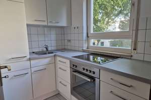 Helle 2-Zimmerwohnung mit Balkon in bevorzugter Lage – Schillerstr. 5, 72764 Reutlingen-Mitte, Reutlingen – Vorschaubild 4